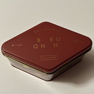 Illume bonbon candle